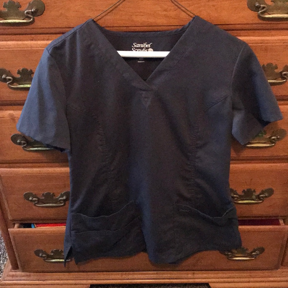 Sanibel Scrub top
